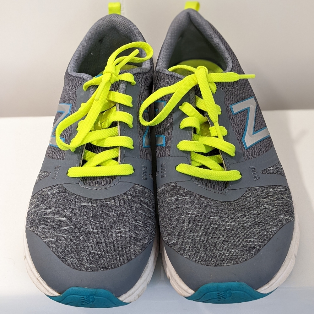 New balance heel pillow sneakers - Picture 12 of 16